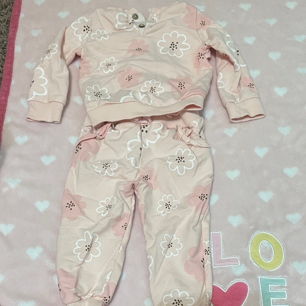 Floral Baby Outfit in Pink and Cream